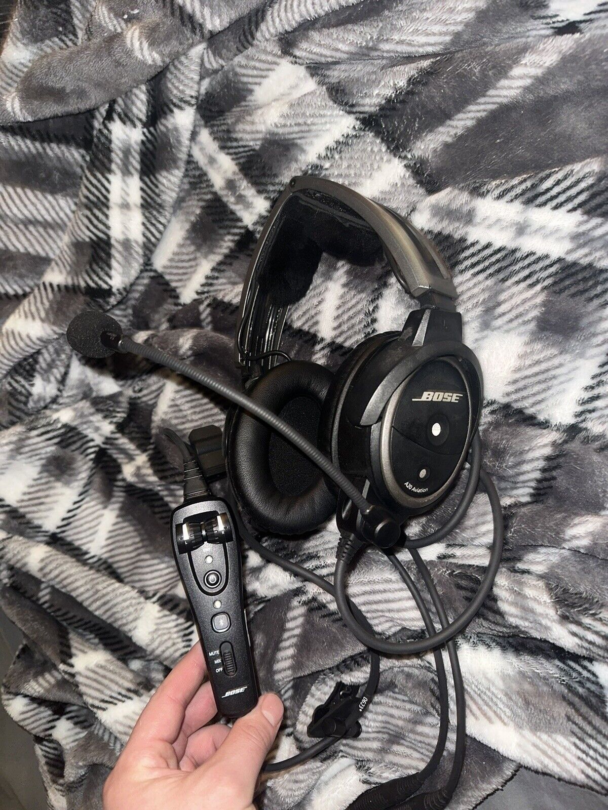 BOSE - A 20